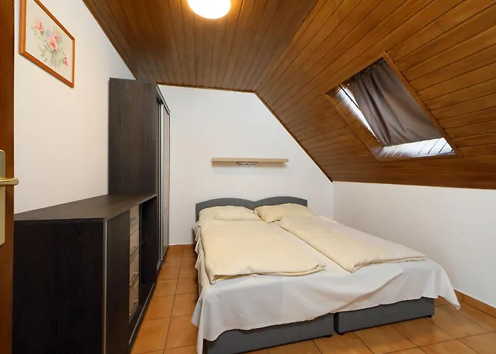 Moni 2 By Interhome 公寓 *